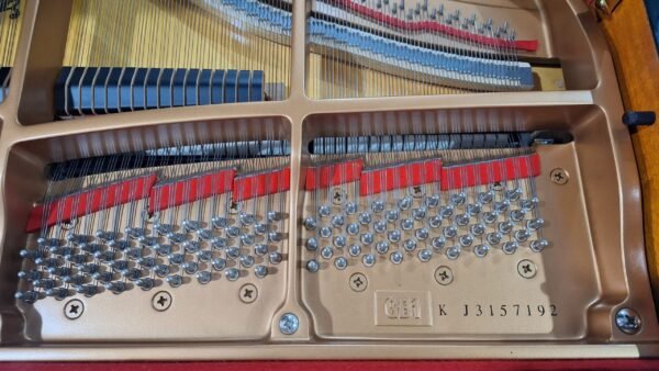 Piano de Cauda Yamaha GB1K SILENT SG2 - Usado 2016 - Imagem 10