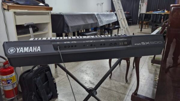 Teclado Yamaha PSR-SX900 2023 (Seminovo) - Imagem 5