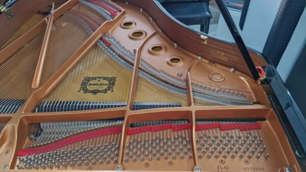Piano de Cauda Yamaha C2 Usado (2012) - Imagem 14