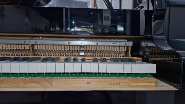 Piano de Cauda Yamaha C2 Usado (2012) - Imagem 9