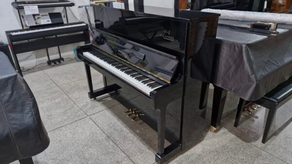Piano Vertical usado Yamaha U10 (1988) - Imagem 9