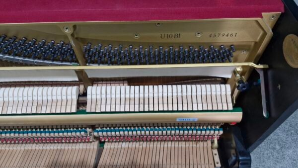 Piano Vertical usado Yamaha U10 (1988) - Imagem 5