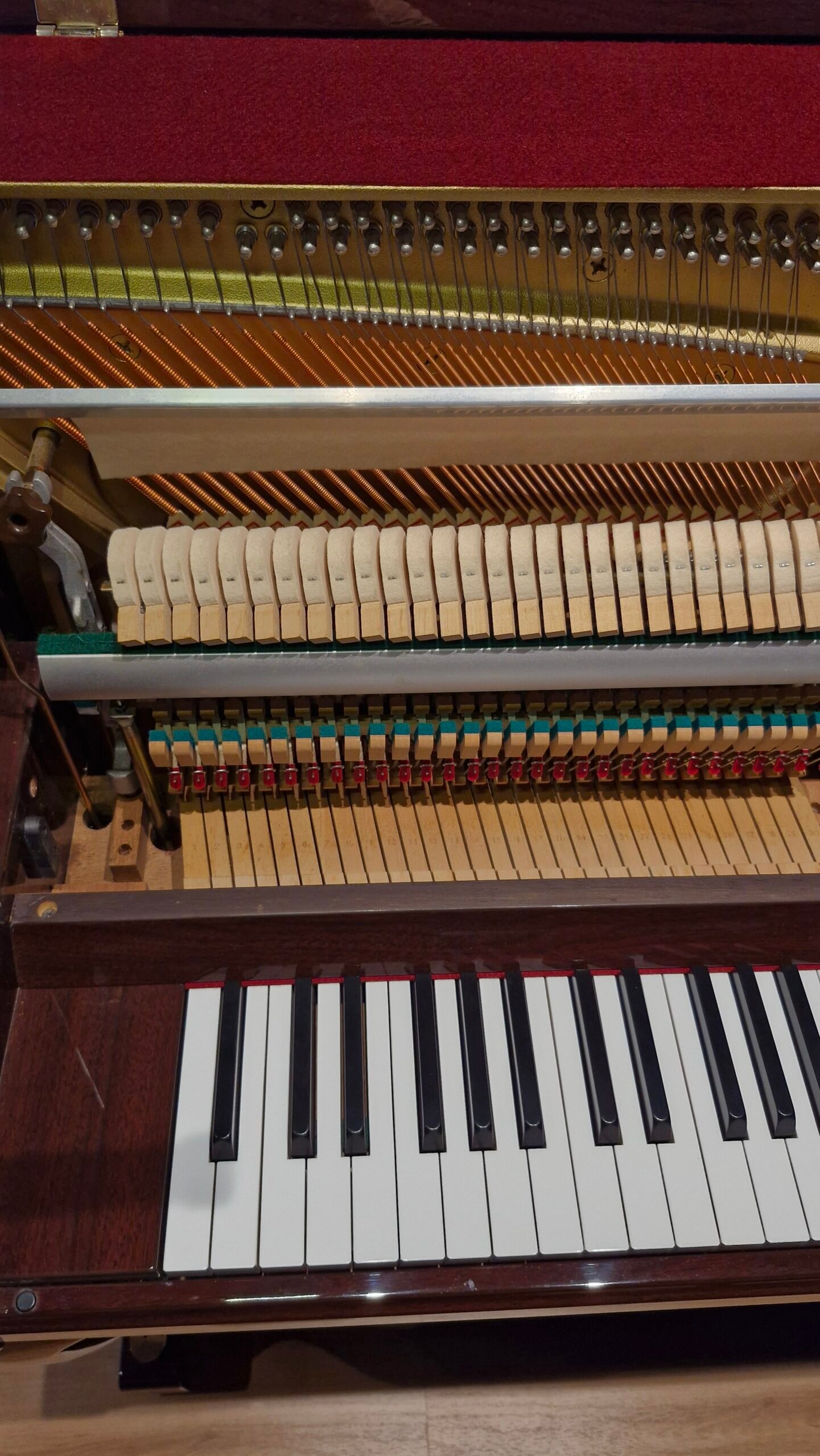 Piano Vertical usado Yamaha JX113CP PM - Imagem 4