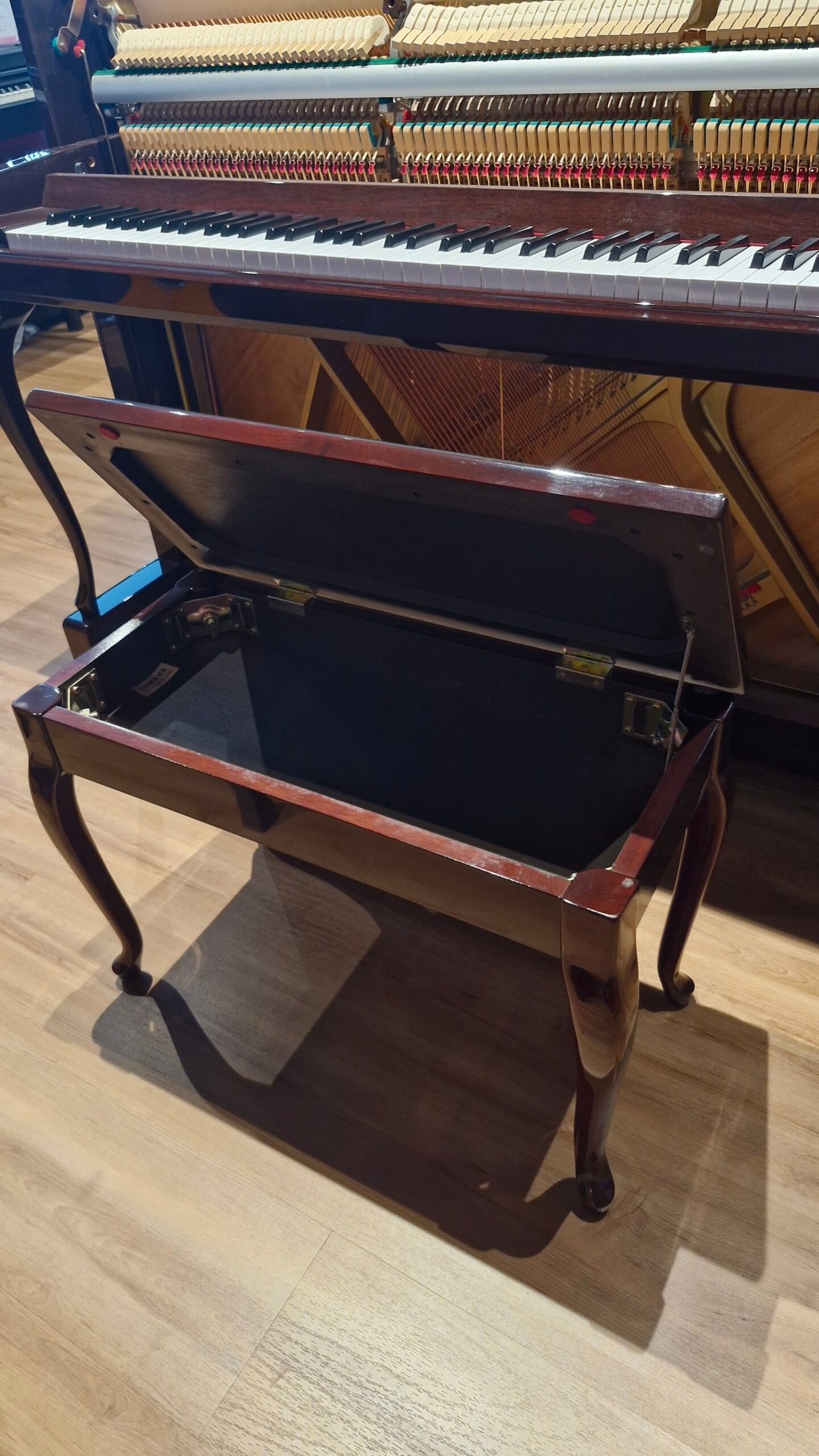 Piano Vertical usado Yamaha JX113CP PM - Imagem 3