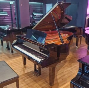 Piano Yamaha C3x Seminovo 2024