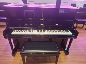 Piano Vertical usado Yamaha U1 1995