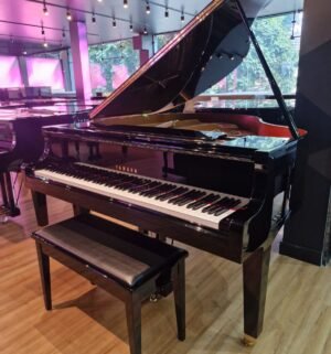 Piano de Cauda Yamaha GB1K - Usado 2020