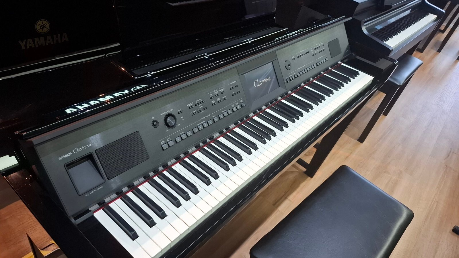 Piano digital usado - Clavinova CVP805PE - Imagem 4